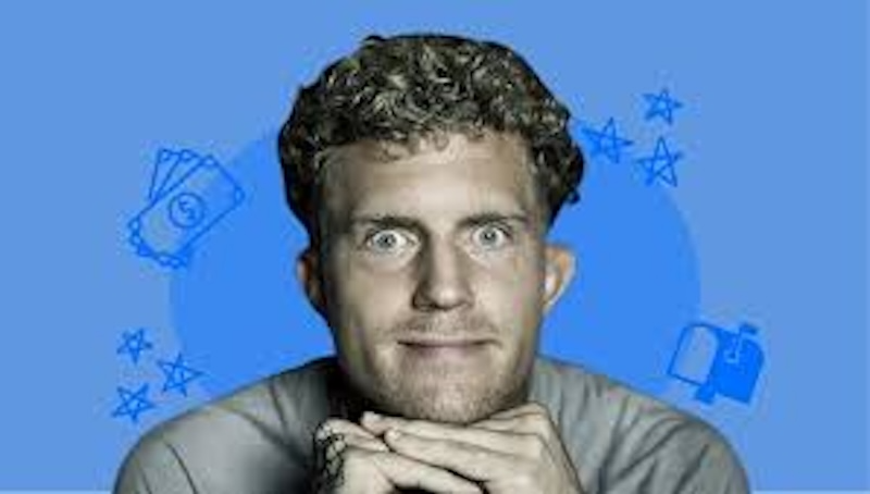 SoloBiz Story: Dan Koe